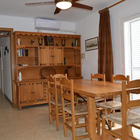 Xalet A Primera Linea De Mar Holiday home *
